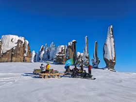 Арктическая снегоходная экспедиция "К Каменным Людям Сундуруна через кряж Суор Уйата"