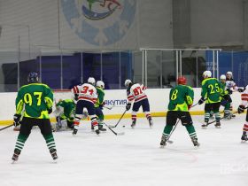 Более 20 любительских команд собрала «Ночная хоккейная лига» в Якутии