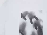 Свободная футболка с принтом