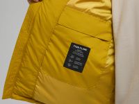 Утепленная куртка со съемным капюшоном