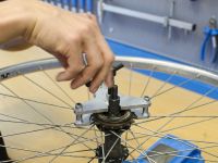 Универсальный съемник односкоростных трещоток Unior 1722/2BI (серебристый / красный)