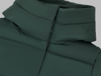 Утепленное пальто с капюшоном