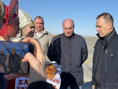 В Якутию прилетел космонавт Дмитрий Петелин