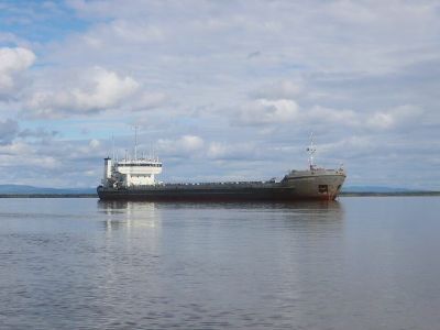 Флот Ленского речного пароходства работает на северных реках Якутии