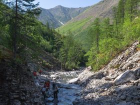 «В горах Семи Хребтов. Водопады хребта Сэттэ Дабан»