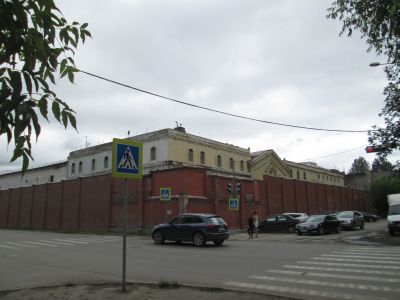 Тюремный замок, где отбывали заключение революционеры Я.М.Свердлов, Ф.С.Сергеев (Артем), Л.А.Фотиева и др.