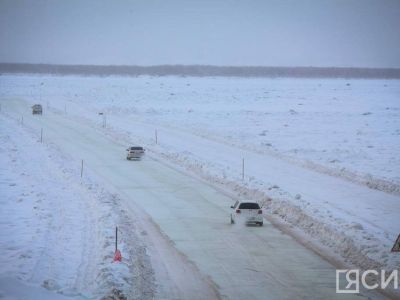 В Хангаласском районе Якутии открыли автозимник на автодороге «Умнас»