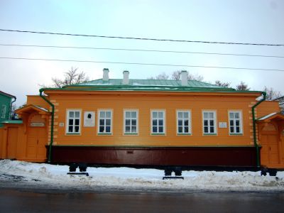 Дом, в котором жила семья Ульяновых в 1878 – 1877 гг. В доме – мемориальный музей В.И.Ленина