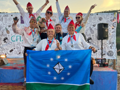 Команда из Мирного "Бешеный карась" заняла второе место на благотворительном фестивале «Сплав-фест»