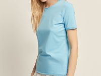 Футболка приталенного силуэта