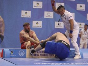 Якутские мас-рестлеры завоевали четыре золота чемпионата России