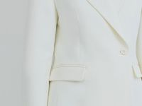 Приталенный двубортный жакет, Белый