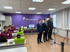 Связанные одной целью: «Ростелеком» запустил учебный класс для будущих связистов Якутии