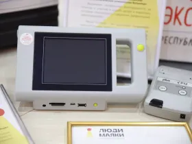 Двум медучреждениям Якутии передали оборудование для ранней диагностики нарушений зрения у детей