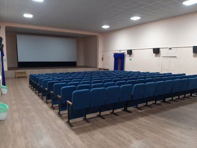 Кинотеатр «Мир» п. Глушково