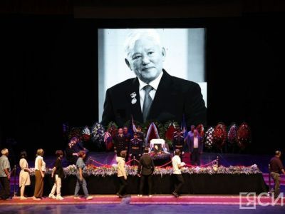 «Михаил Николаев был символом нашей республики»: Евдокия Евсикова – о первом президенте Якутии