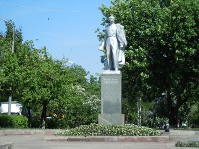 Памятник А.И.Полежаеву. Скульптор М.И.Кожин