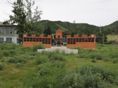 Памятник воинам-землякам, погибшим на фронтах Великой Отечественной войны