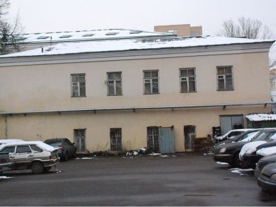 Флигель