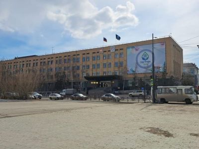 Доставка пенсий, пенсионные накопления и школьное питание: что изменится в жизни россиян с 1 мая