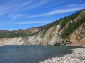 Река Индигирка. Через Ущелье Восторга и Восхищения! Маршрут: п.Усть-Нера - с.Хонуу