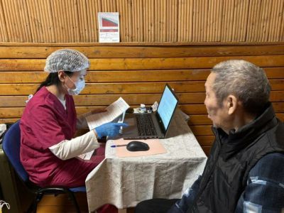 Мобильные бригады врачей осмотрели свыше 2800 жителей отдаленных районов Якутии