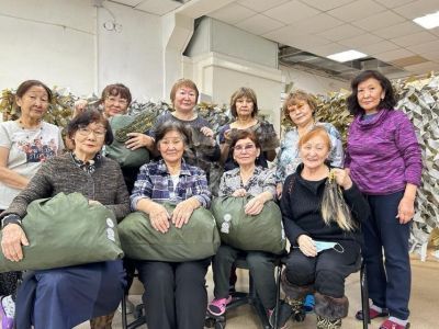 «Боевые шелкопряды Якутии» шьют амуницию для бойцов на СВО