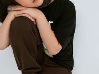 Футболка с принтом Hello Kitty для девочек, Черный