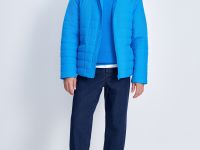 Утепленная стеганая куртка с воротником-стойкой