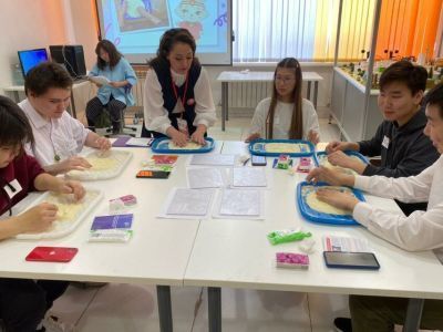 В Якутске проходит региональный конкурс «Сердце отдаю детям»