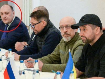 В Киеве убили участника первых переговоров между Россией и Украиной