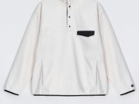 Толстовка с воротником-стойкой