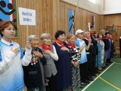 Старейшая школа Мирнинского района отпраздновала 90-летие