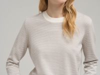 Джемпер полуприлегающего кроя с хлопком