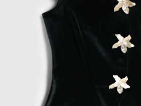 Бархатный жилет, Черный