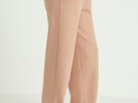 Спортивные брюки широкого кроя на средней посадке