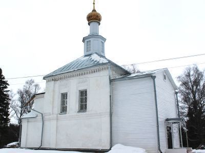 Церковь Петра и Павла (надвратная)