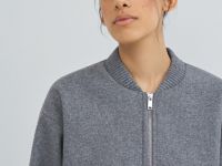 Бомбер, Серый