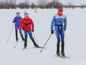 Никита Крюков и Александр Бессмертных провели мастер-класс по лыжным гонкам в Якутске