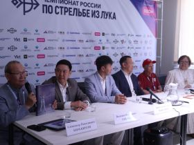 Презентована книга об истории развития стрельбы из лука в Якутии