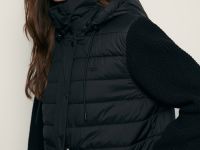 Утепленная куртка с вязаными рукавами