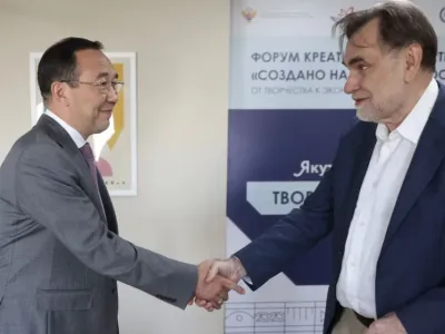 Глава Якутии встретился с руководителем кинокомпании «СТВ» Сергеем Сельяновым