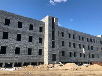 В пяти районах Якутии ведётся строительство медучреждений по нацпроекту "Здравоохранение"