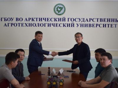 В АГАТУ создали учебный агроробот для школьников села Хадар Чурапчинского района