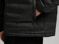 Стеганая куртка с искусственным утеплителем и водоотталкивающей пропиткой