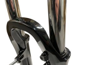 Rst Вилка RST Dirt RA 26 1-1/8 x 260mm, ход 130мм V-Disc, цвет Черный