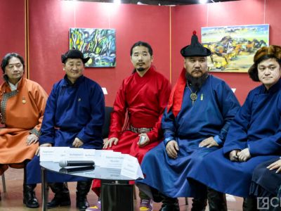 Выставка картин монгольских художников открылась в Якутске