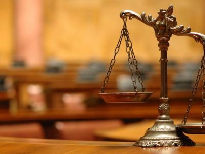 Экс-главу Оймяконского улуса обвиняют в злоупотреблении полномочиями. Дело передали в суд