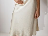 Атласная юбка миди