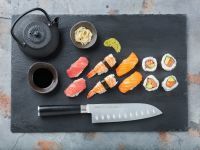 Нож кухонный Samura Mo-V Сантоку - SM-0094, сталь AUS-8, рукоять G10, 180 мм